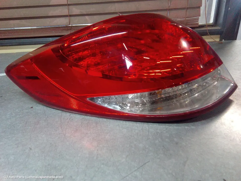 Left Taillight