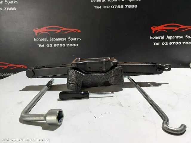 Jack/Tool Kit