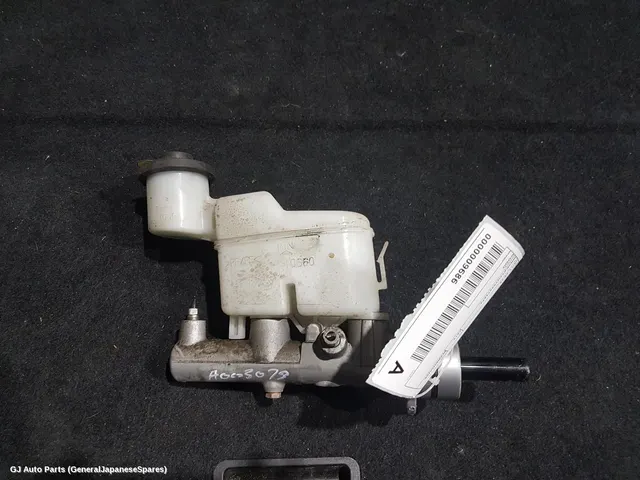 Master Cylinder