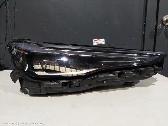 Right Headlamp