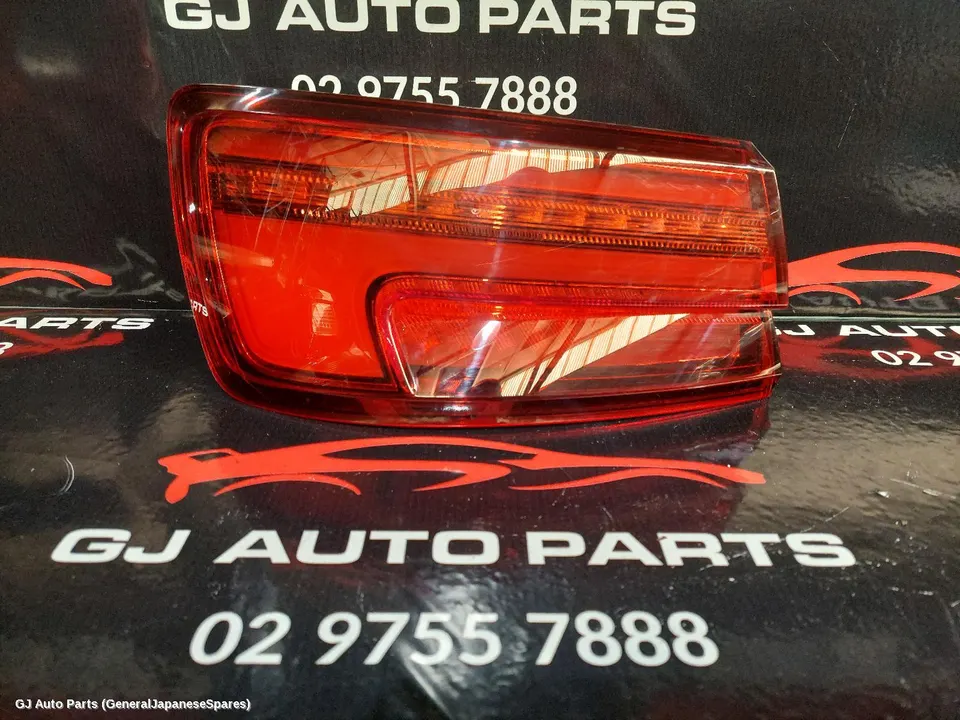 Left Taillight