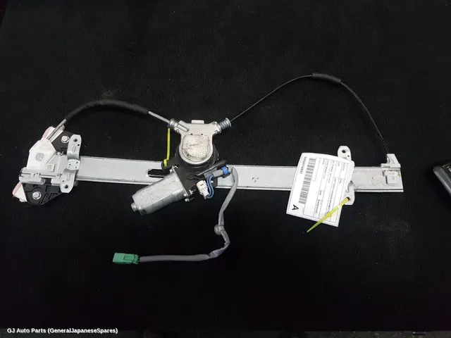 Left Front Window Reg/Motor