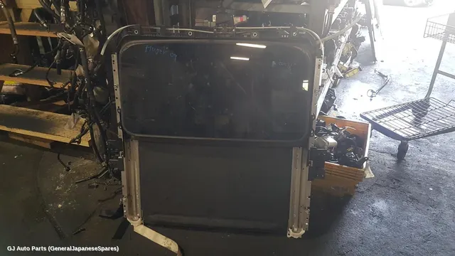 Roof Glass/Sunroof/T