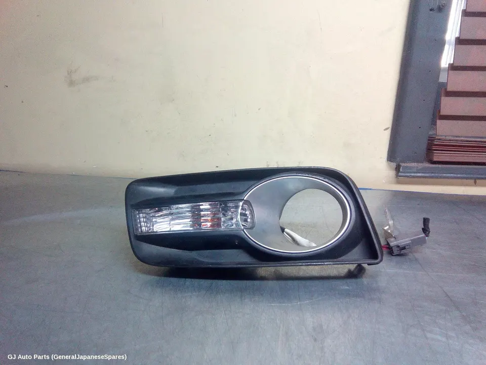 Right Indicator/Fog/Side