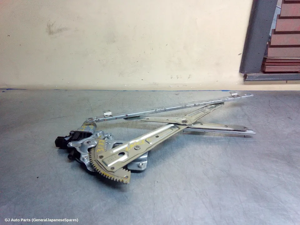 Left Front Window Reg/Motor