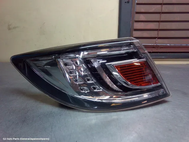 Left Taillight