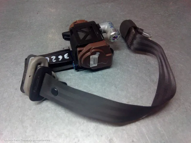 Seatbelt/Stalk